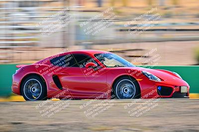 media/Oct-18-2025-Extreme Speed (Sat) [[d6d7e1fef1]]/Group 3 Purple/Session 3 (Turn 1)/